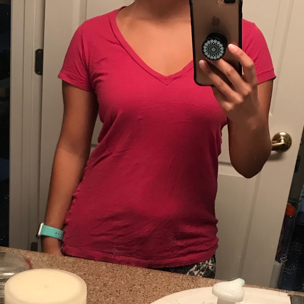 EXPRESS pink v-neck